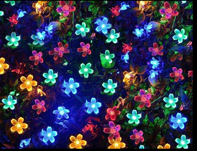 Wasserdichte Blüten-angetriebene SolarKette im Freien beleuchtet 30 LED/50 LED-Lampen