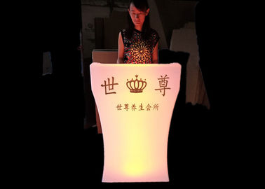 China Kundengebundene Aufnahme-Schreibtisch-Farben des Logo-Druck-LED, die für Nachtausstellung ändern fournisseur