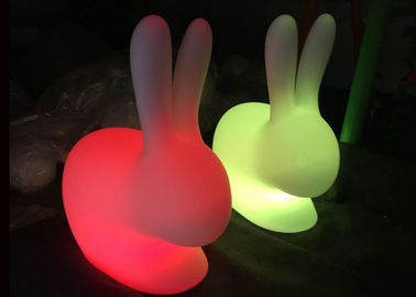 China Kinderspiel geführter Glühen-Möbel-Kaninchen-Stuhl mit buntem Licht, Plastik fournisseur