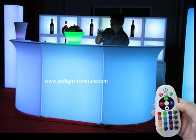 Plastik LED beleuchtete Stangen-Regale/hintere Stangen-Alkohol-Anzeige mit batteriebetriebenem