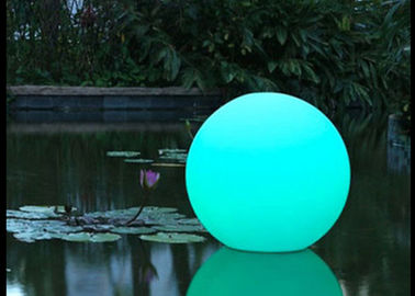 China Romantische Farbe, welche die LED-Glühen-Ball-Lampe wieder aufladbar für Garten/Yard ändert fournisseur