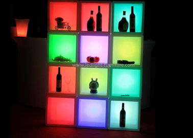 China Plastik LED beleuchtete Stangen-Regale/hintere Stangen-Alkohol-Anzeige mit batteriebetriebenem fournisseur