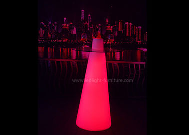 China Kegelförmiges Cocktail-Tisch-Licht-langlebiges Gut Glas RGB LED für angemessene Produkt-Show fournisseur