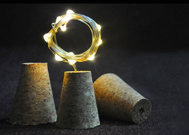 China Heirats-/Feiertags-Korken geformte Lichter mit Kupferdraht und Wein reihen helle Kappe auf fournisseur