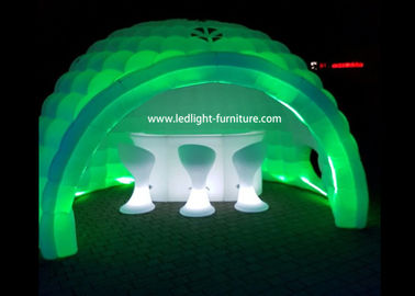 China 16 Farben, die aufblasbares Iglu-Zelt LED für Partei-Ereignis/Geschäft ändern, stellen dar usine